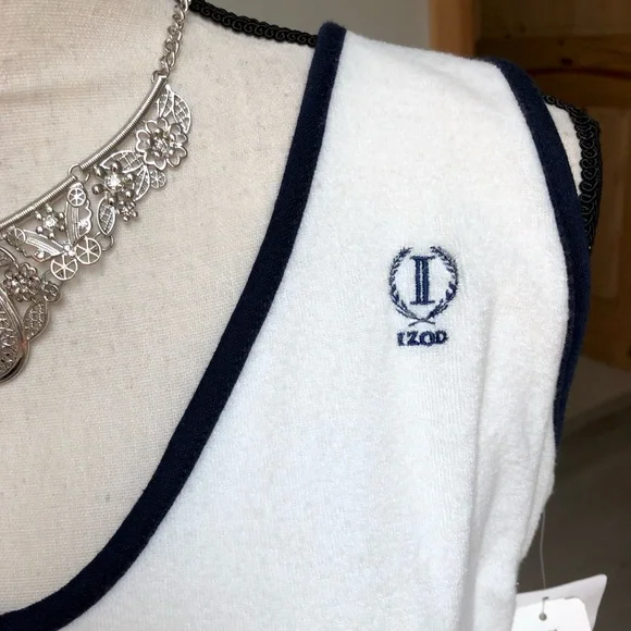 NWT IZOD White Terry Swim Coverup - Picture 7 of 10